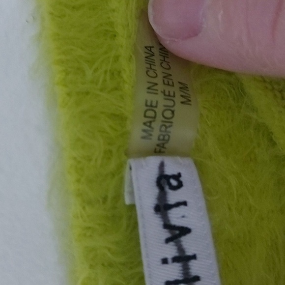 NWOT Alice + Olivia Luetta Fuzzy Square Neck Tank Size Medium - Picture 5 of 6